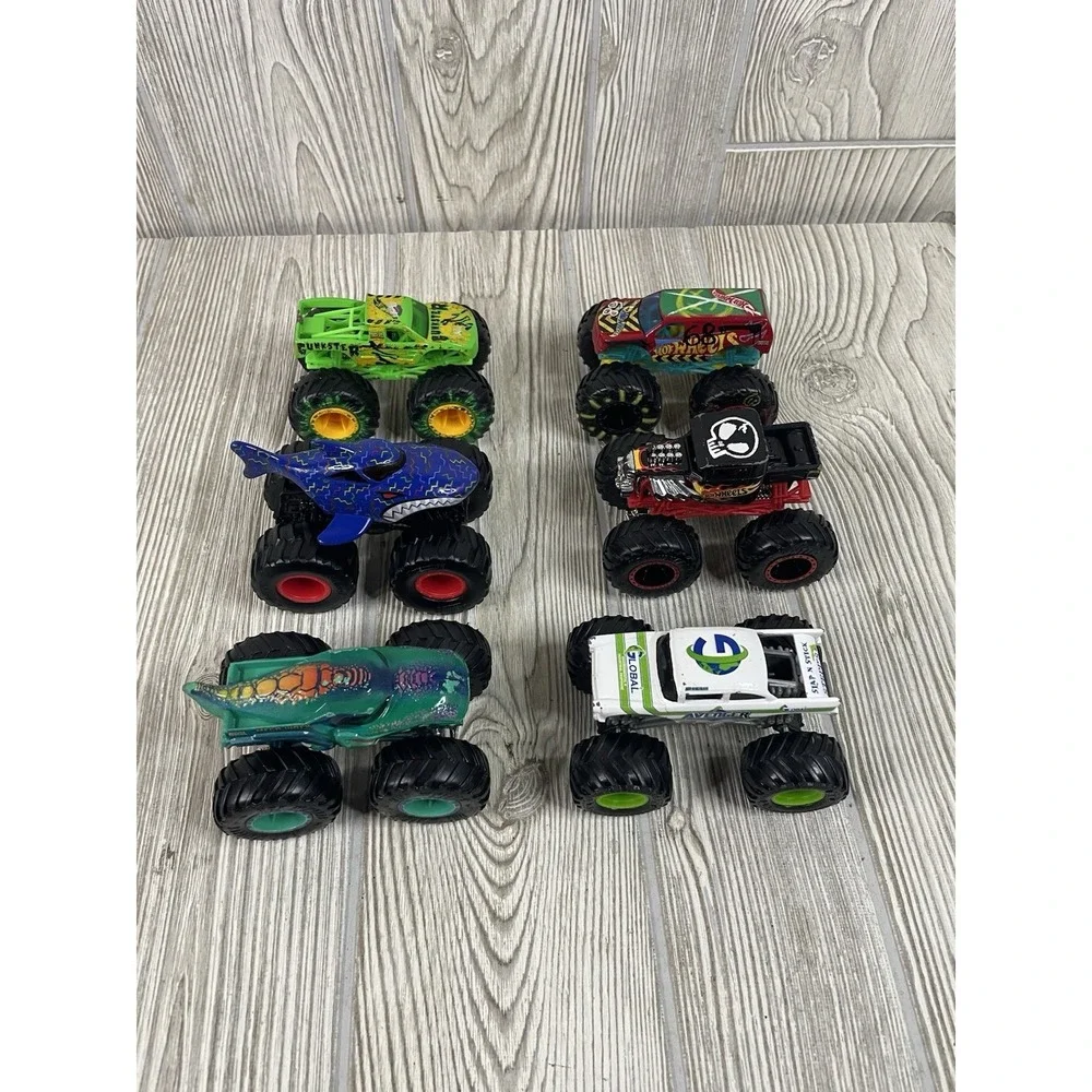 Hot Wheels Monster Jam 1:64 Trucks Lot of 6 Gunkster Slap N Stick Bone Shaker